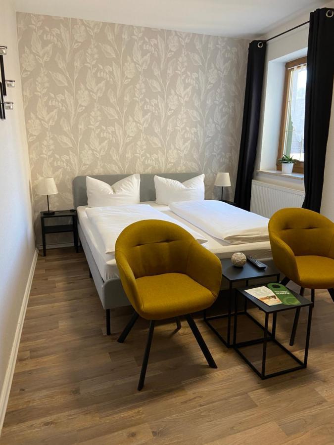 Hotel Garni Zum Rebstock Naumburg Kültér fotó